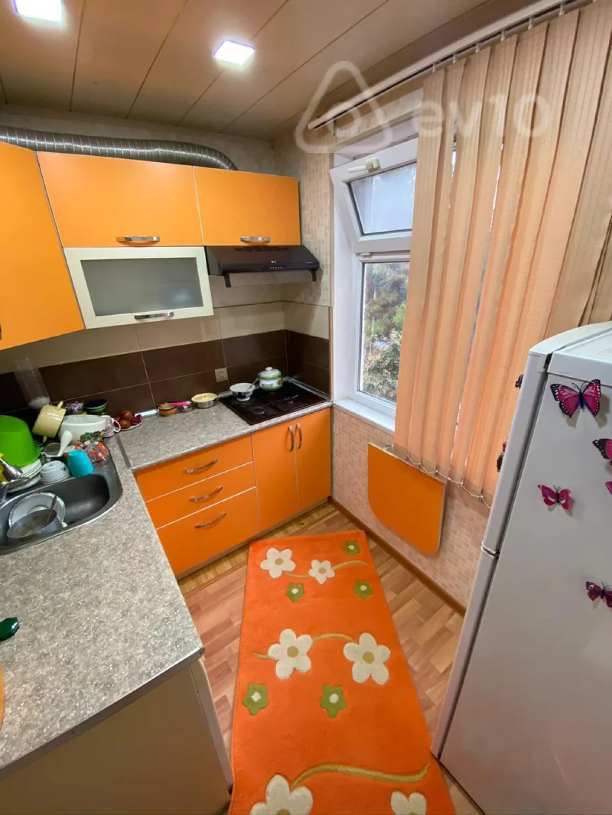 Satılır 3 otaqlı köhnə tikili 50 m²