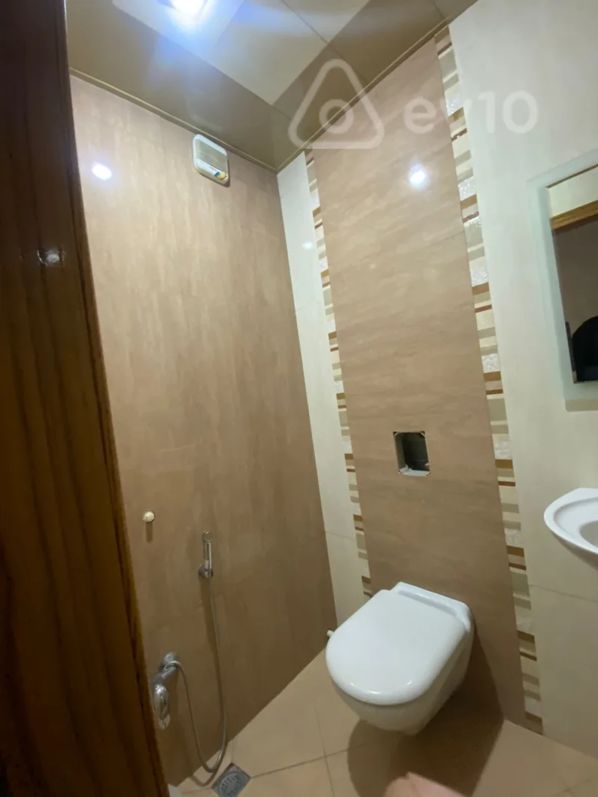 Satılır 2 otaqlı yeni tikili 88 m²