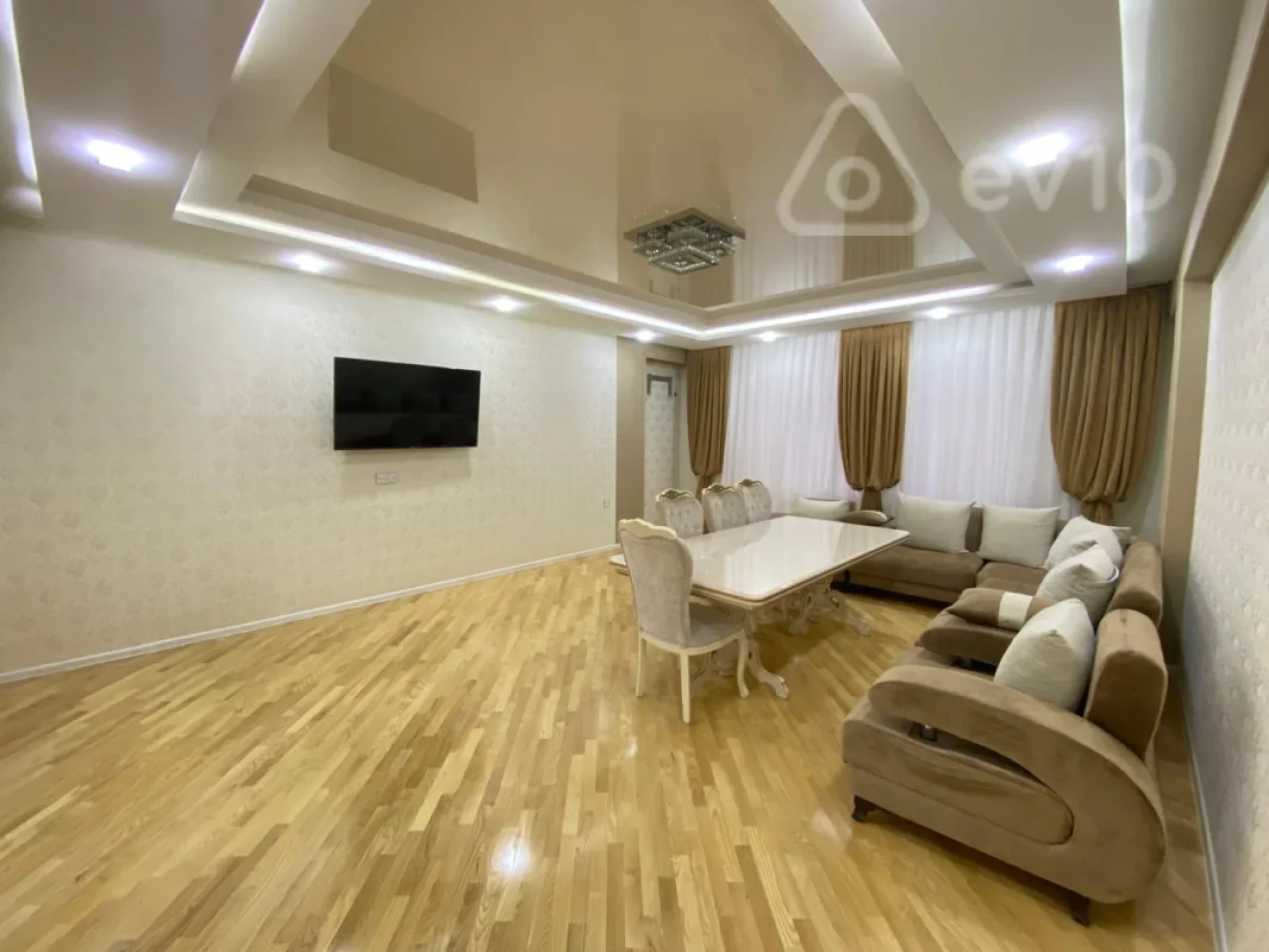Satılır 3 otaqlı yeni tikili 156 m²