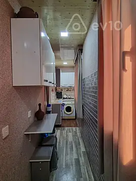 Satılır 3 otaqlı köhnə tikili 60 m²