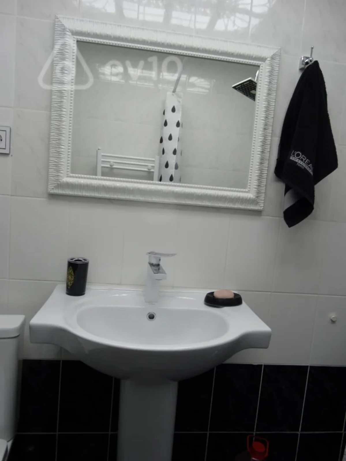 Kirayə verilir 2 otaqlı köhnə tikili 50 m²