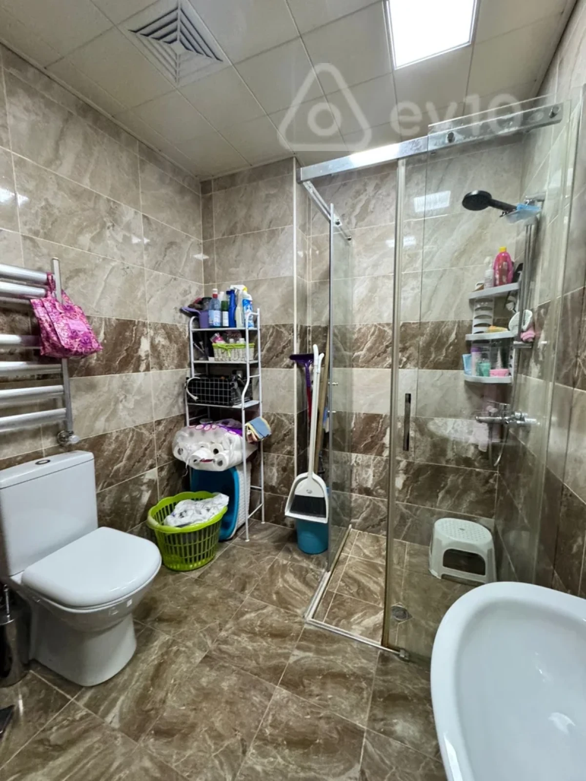 Satılır 2 otaqlı yeni tikili 75 m²