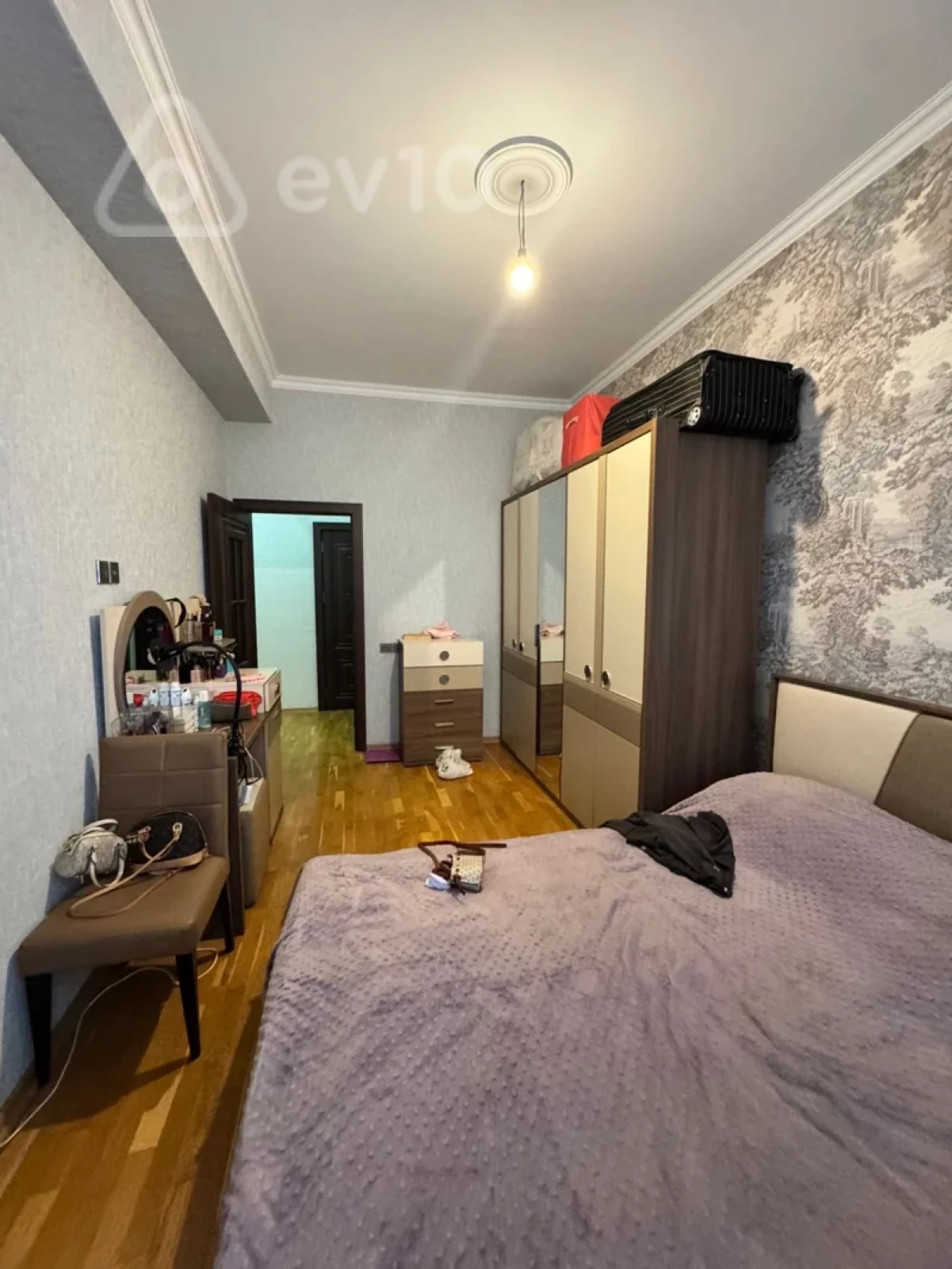 Satılır 2 otaqlı yeni tikili 75 m²