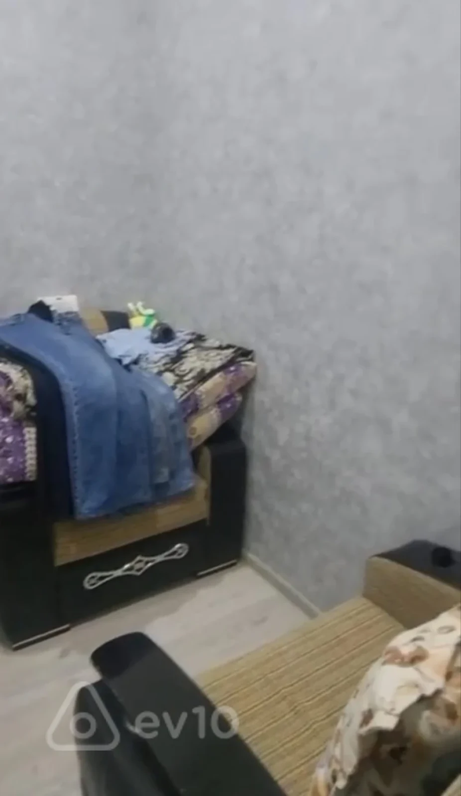 Satılır 2 otaqlı yeni tikili 75 m²