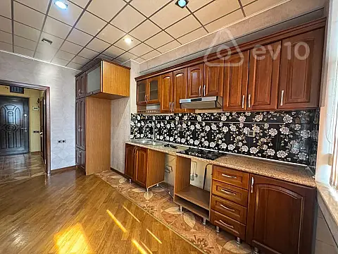 Satılır 2 otaqlı yeni tikili 55 m²