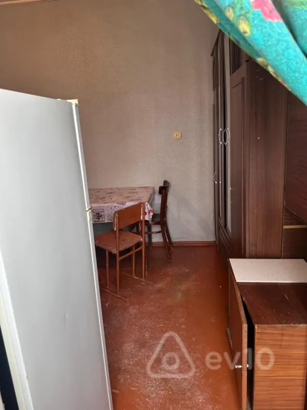 Kirayə verilir 1 otaqlı həyət evi 30 m²