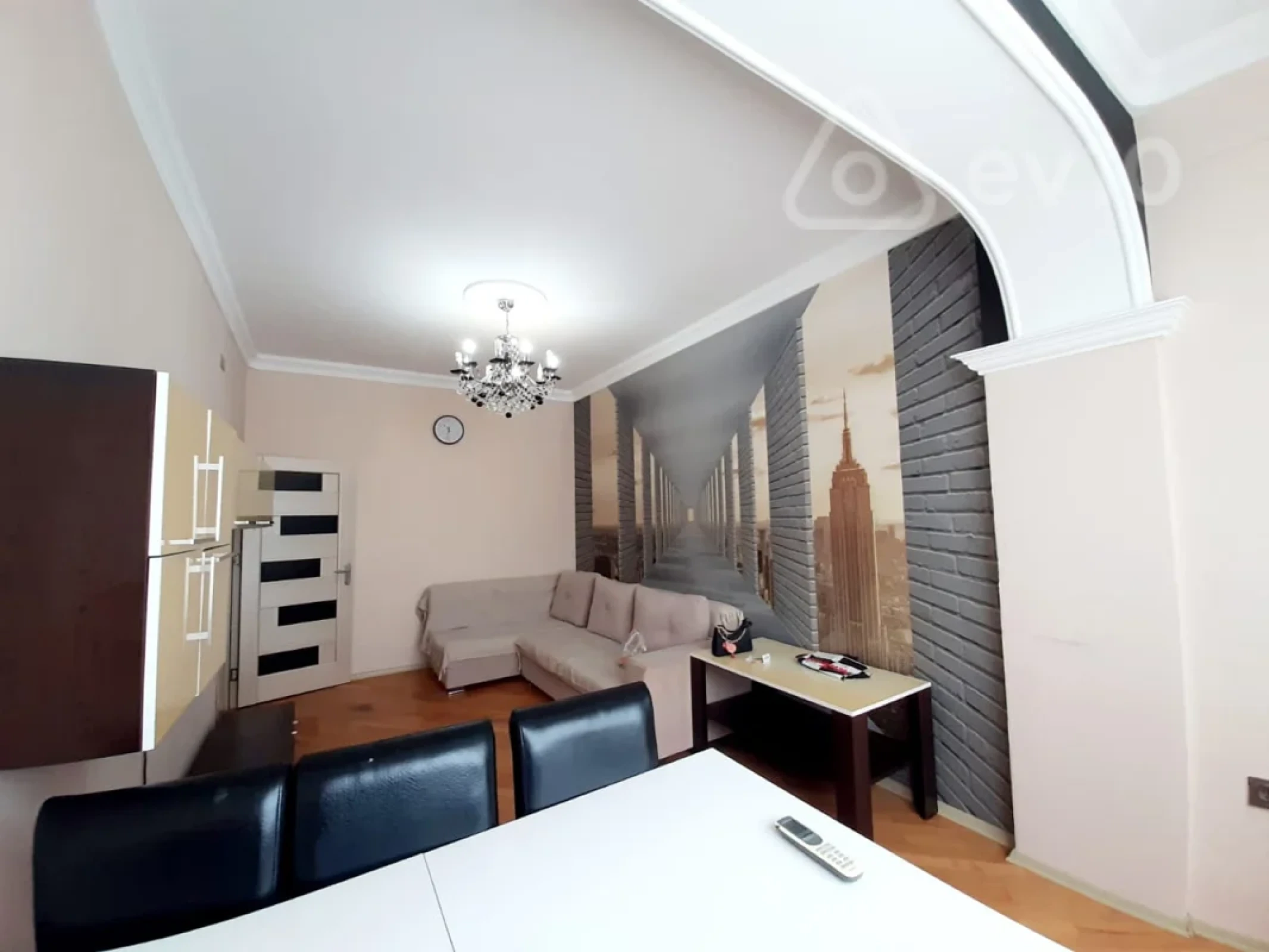 Kirayə verilir 2 otaqlı yeni tikili 70 m²