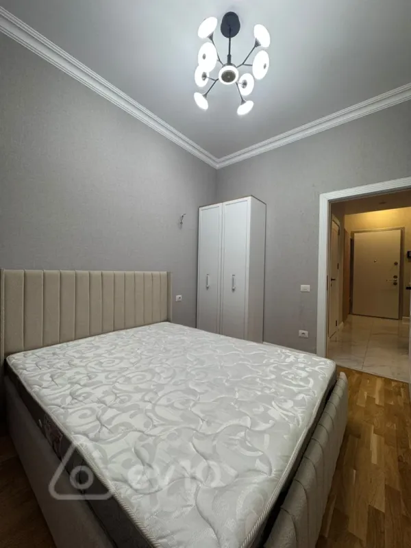 Satılır 2 otaqlı yeni tikili 60 m²