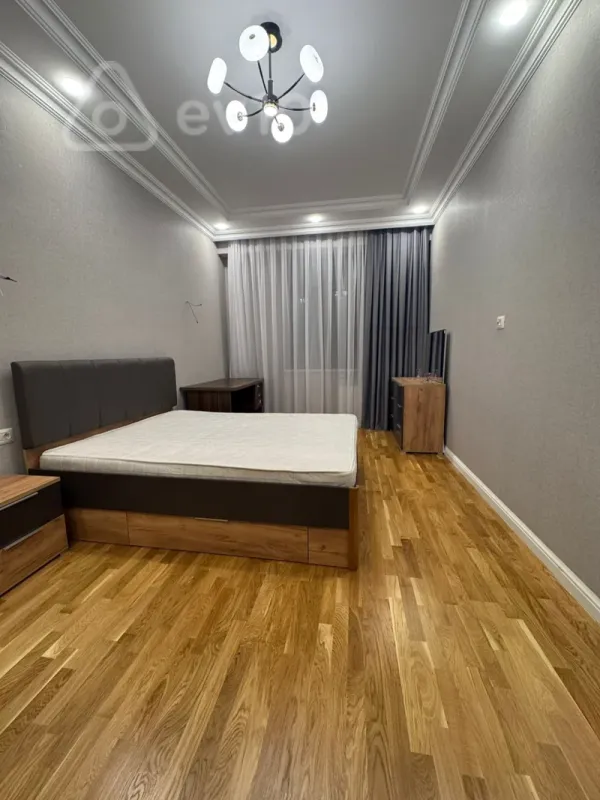 Satılır 2 otaqlı yeni tikili 60 m²