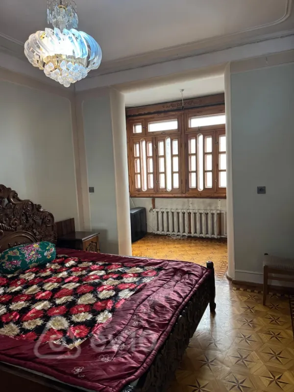 Kirayə verilir 1 otaqlı köhnə tikili 35 m²