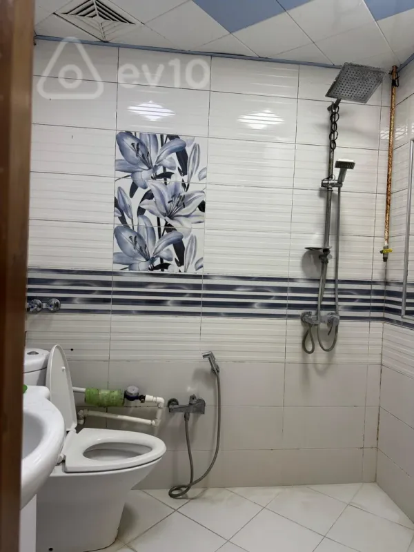 Kirayə verilir 1 otaqlı köhnə tikili 35 m²