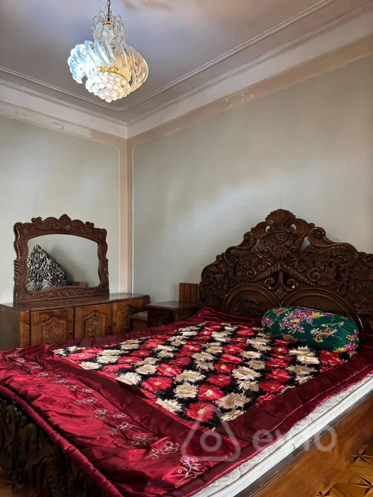 Kirayə verilir 1 otaqlı köhnə tikili 35 m²