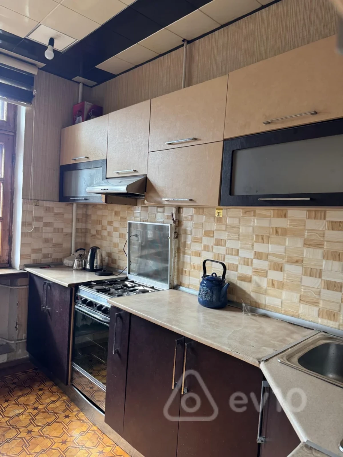 Kirayə verilir 1 otaqlı köhnə tikili 35 m²