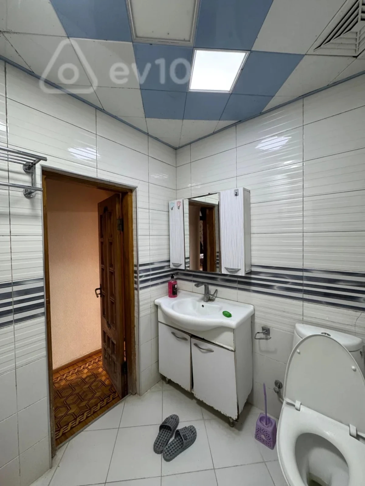 Kirayə verilir 1 otaqlı köhnə tikili 35 m²