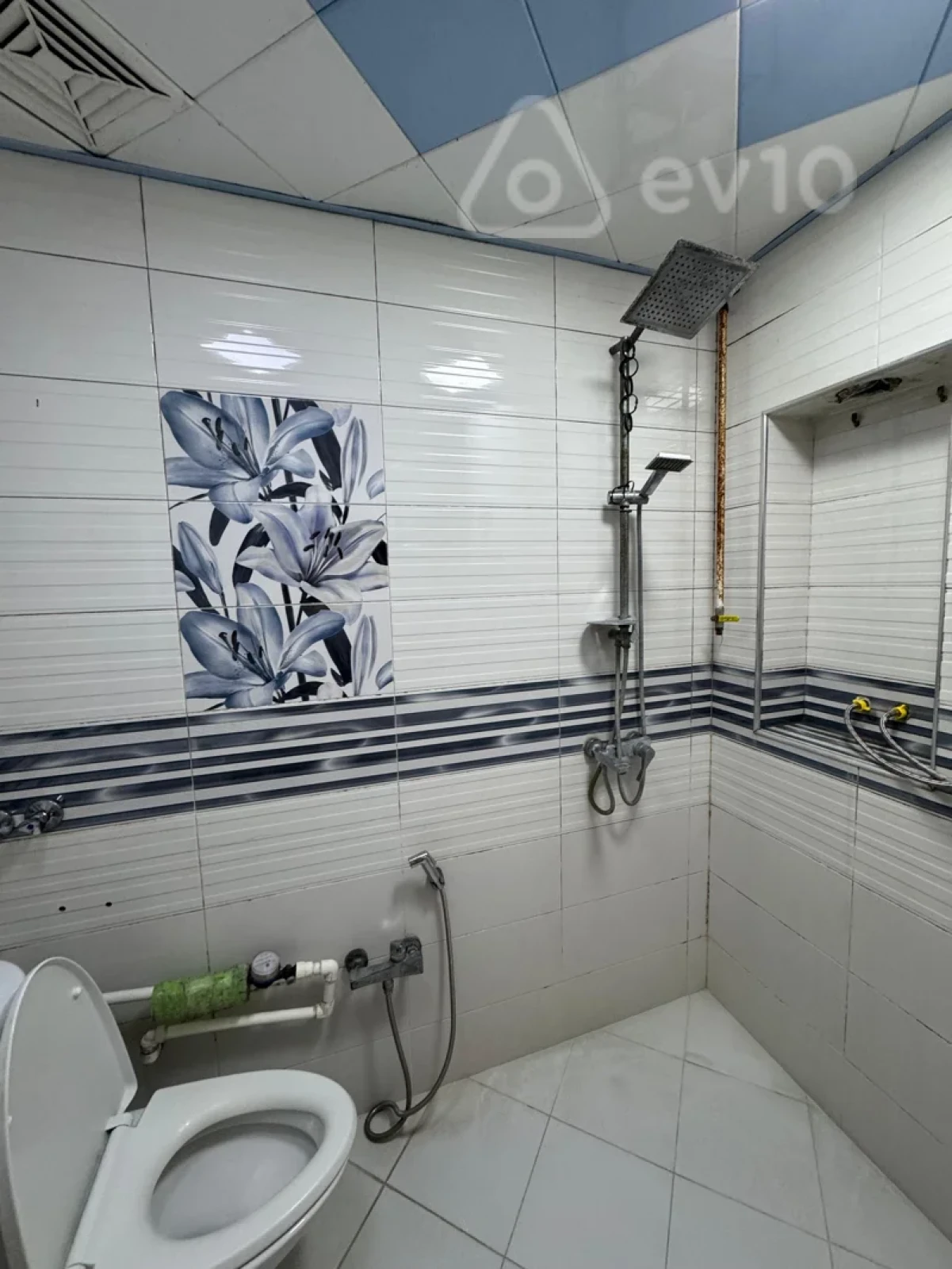 Kirayə verilir 1 otaqlı köhnə tikili 35 m²