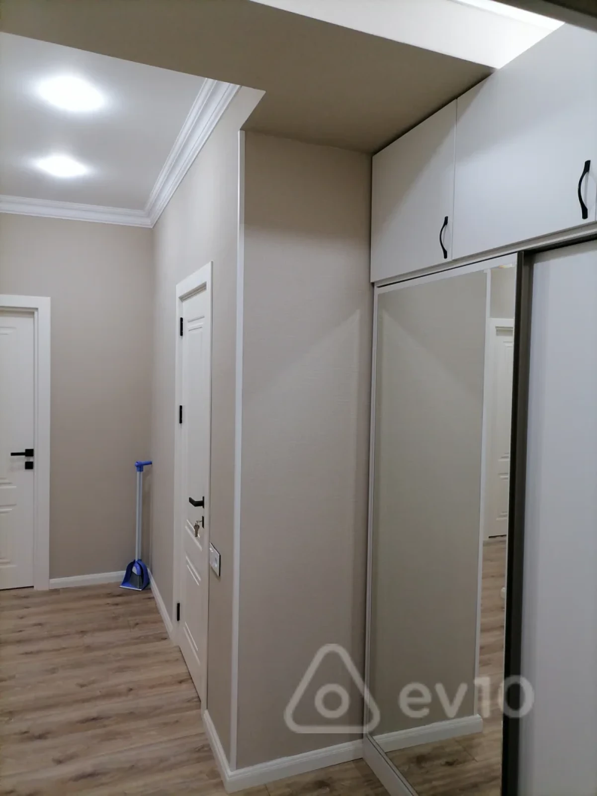 Kirayə verilir 2 otaqlı yeni tikili 68 m²