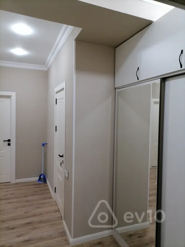 Kirayə verilir 2 otaqlı yeni tikili 68 m²