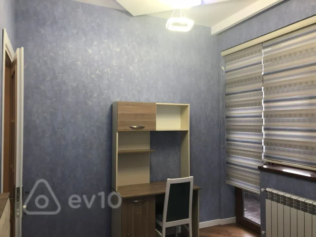 Kirayə verilir 3 otaqlı yeni tikili 90 m²