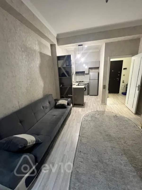 Kirayə verilir 2 otaqlı yeni tikili 60 m²