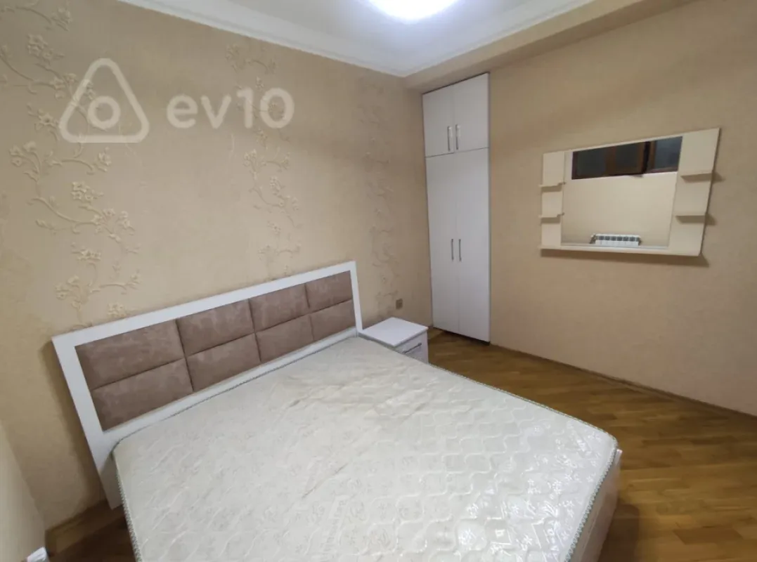 Kirayə verilir 2 otaqlı yeni tikili 60 m²