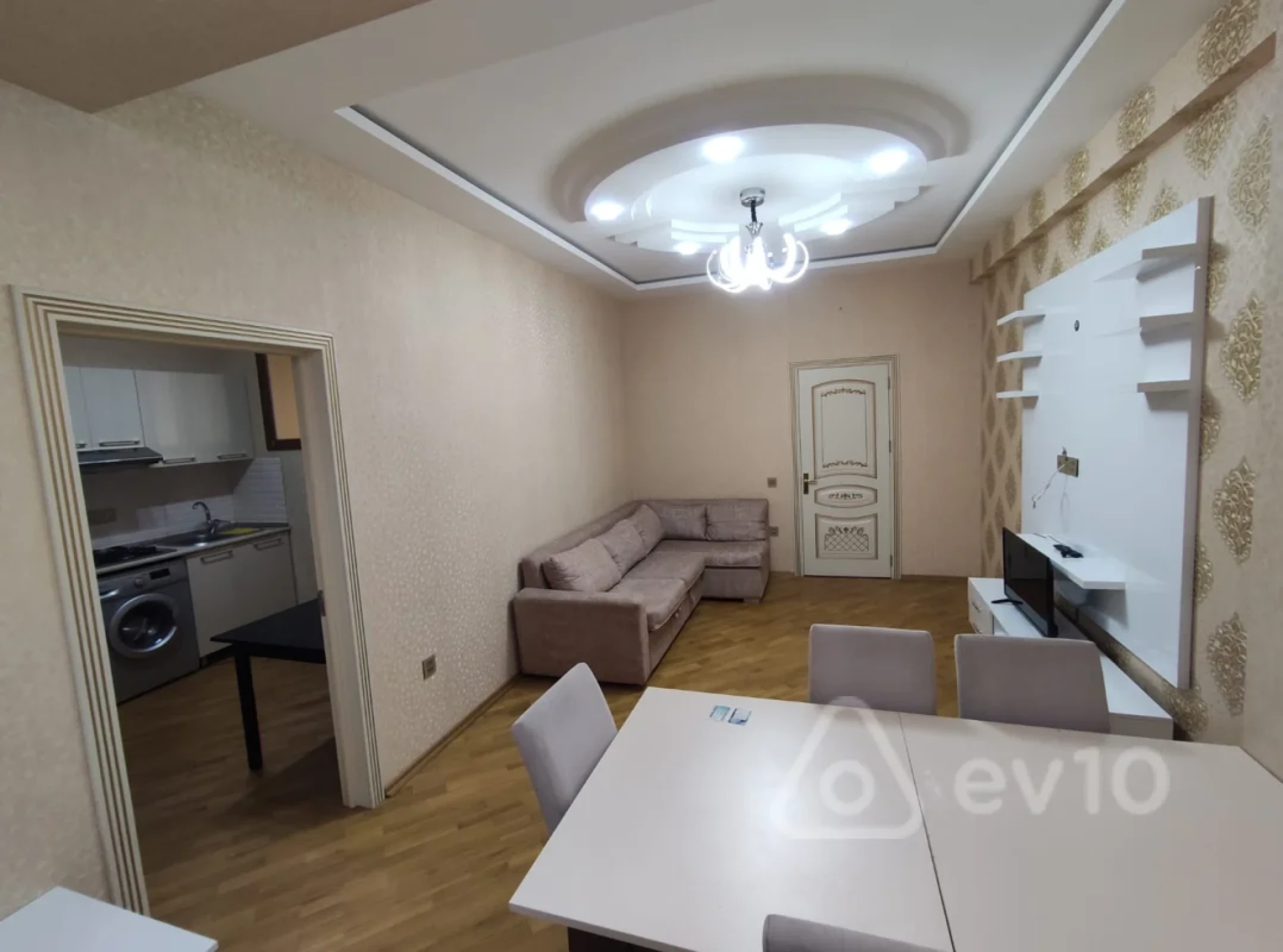 Kirayə verilir 2 otaqlı yeni tikili 60 m²