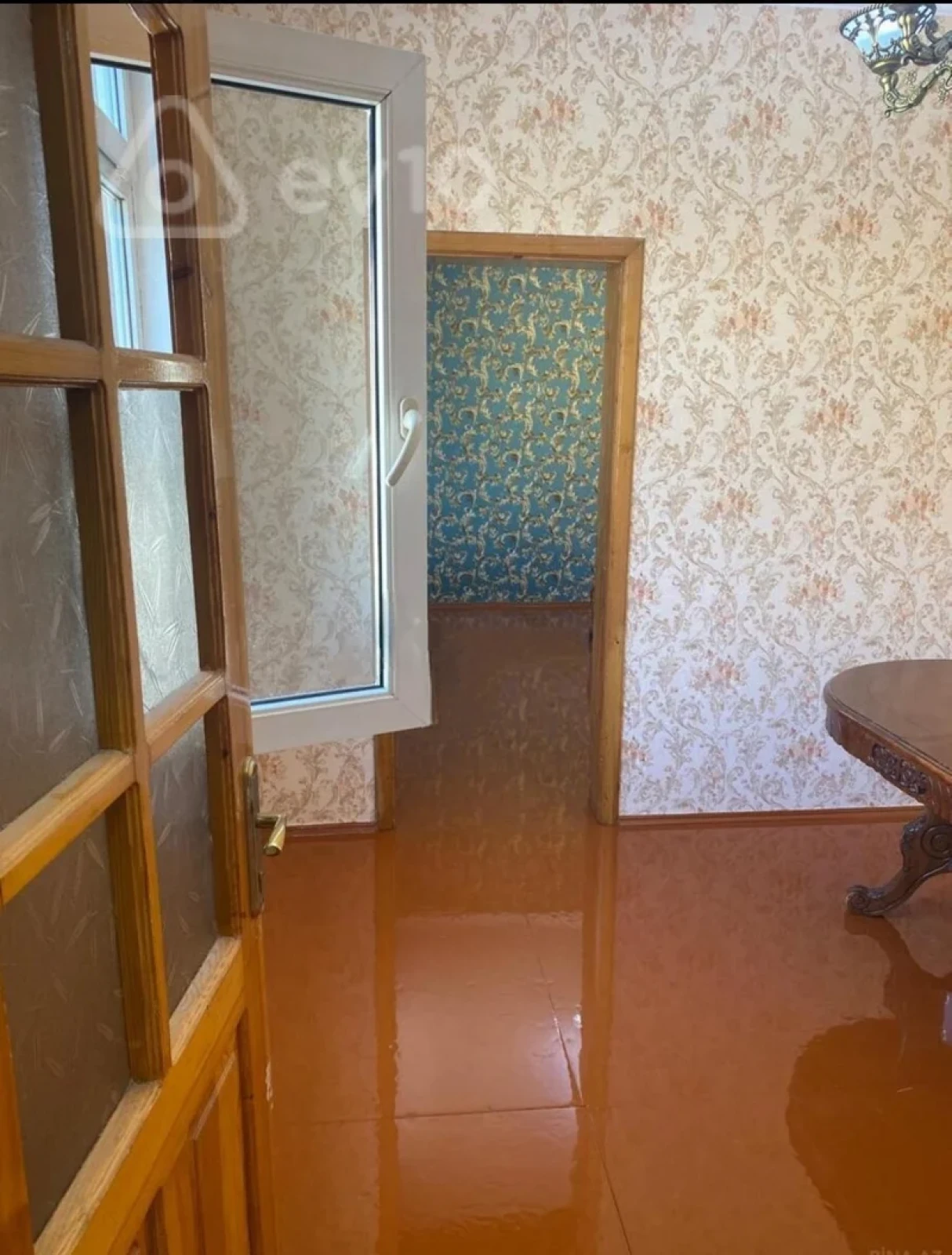 Kirayə verilir 2 otaqlı həyət evi 65 m²