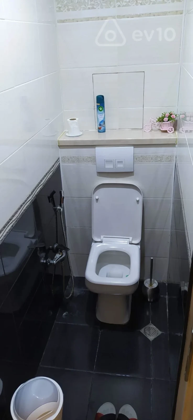 Kirayə verilir 4 otaqlı köhnə tikili 100 m²