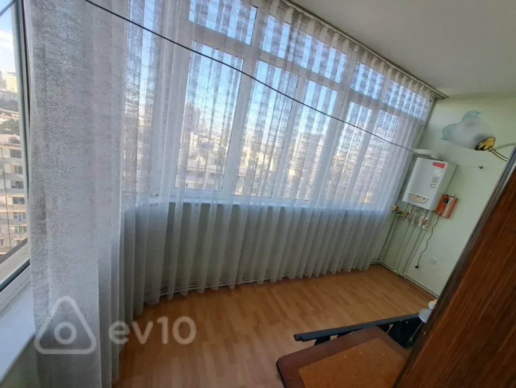 Kirayə verilir 2 otaqlı yeni tikili 90 m²