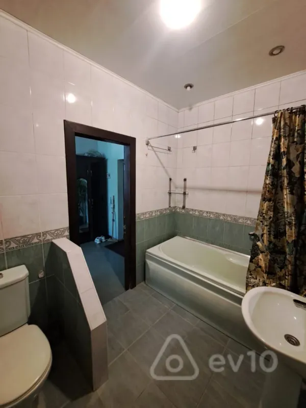 Kirayə verilir 2 otaqlı yeni tikili 90 m²