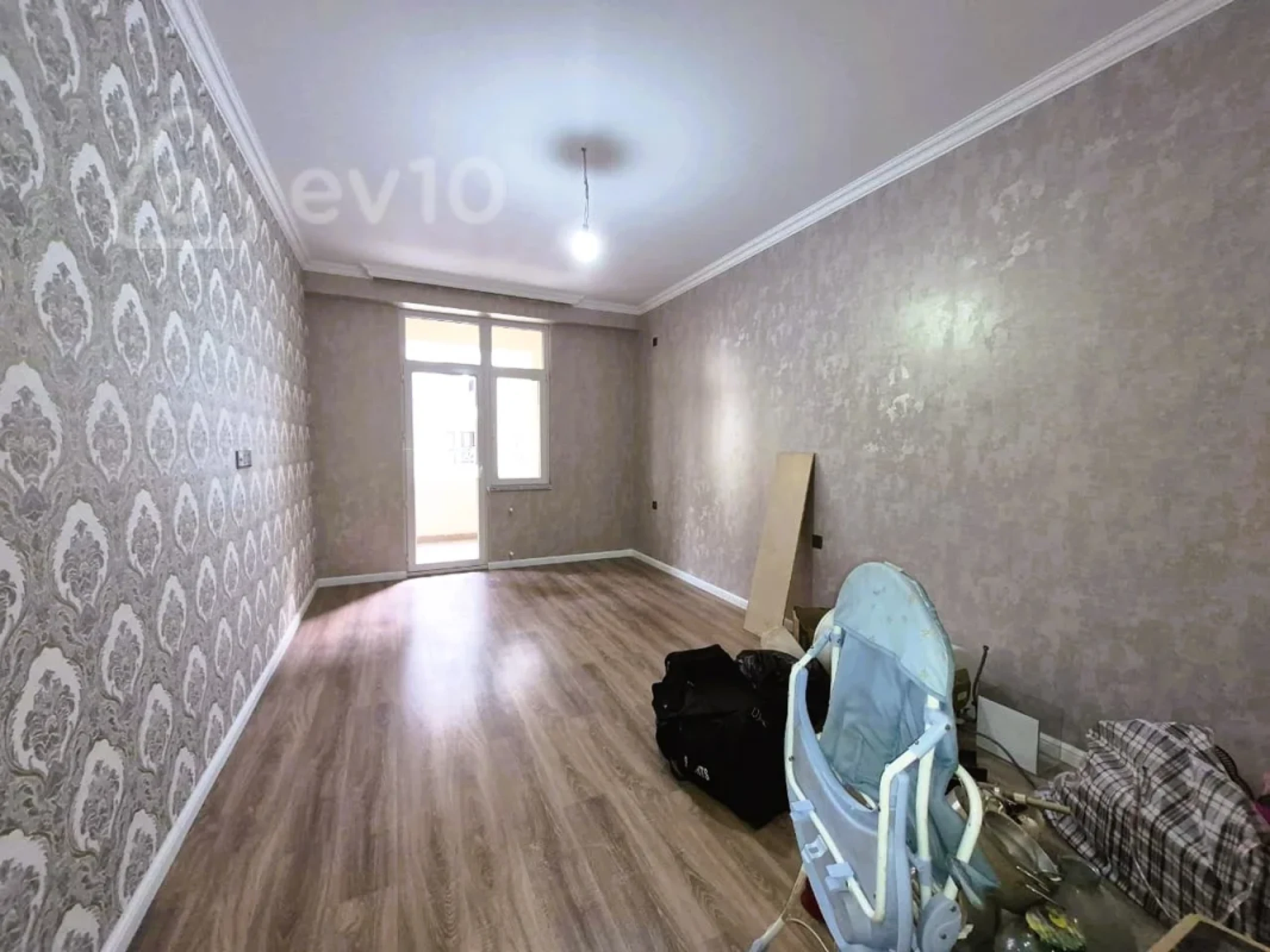 Satılır 2 otaqlı yeni tikili 83 m²