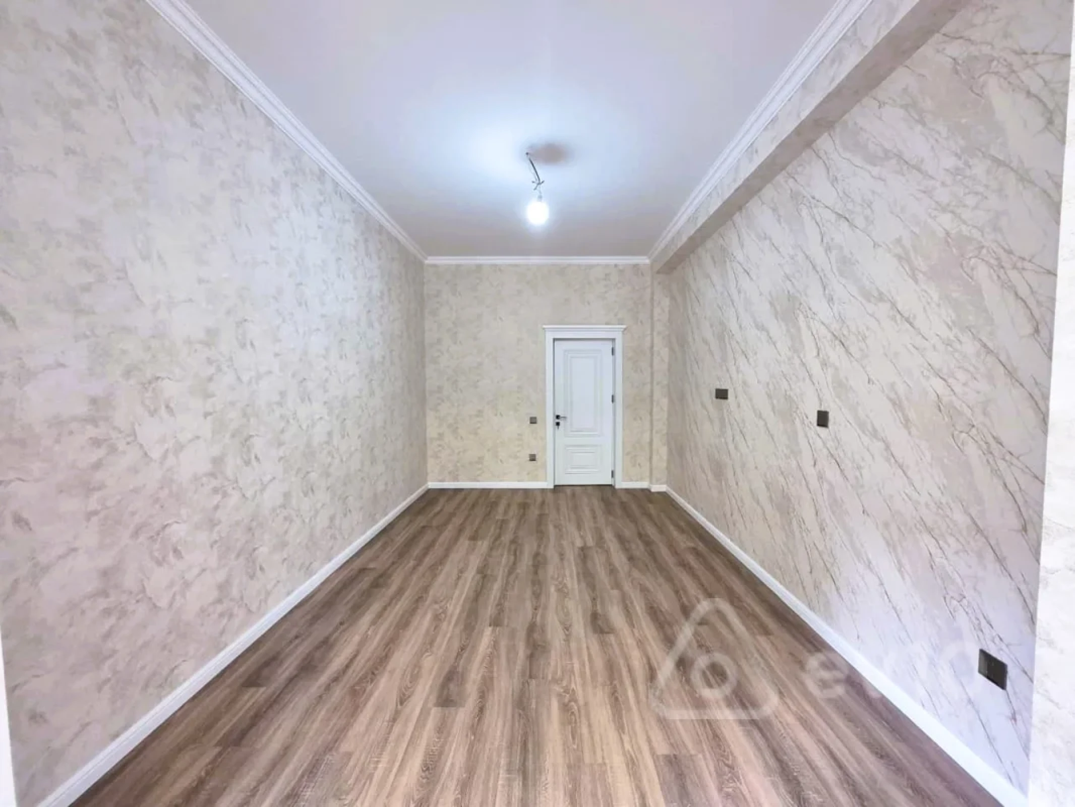 Satılır 2 otaqlı yeni tikili 83 m²