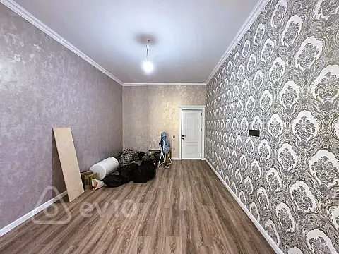 Satılır 2 otaqlı yeni tikili 83 m²