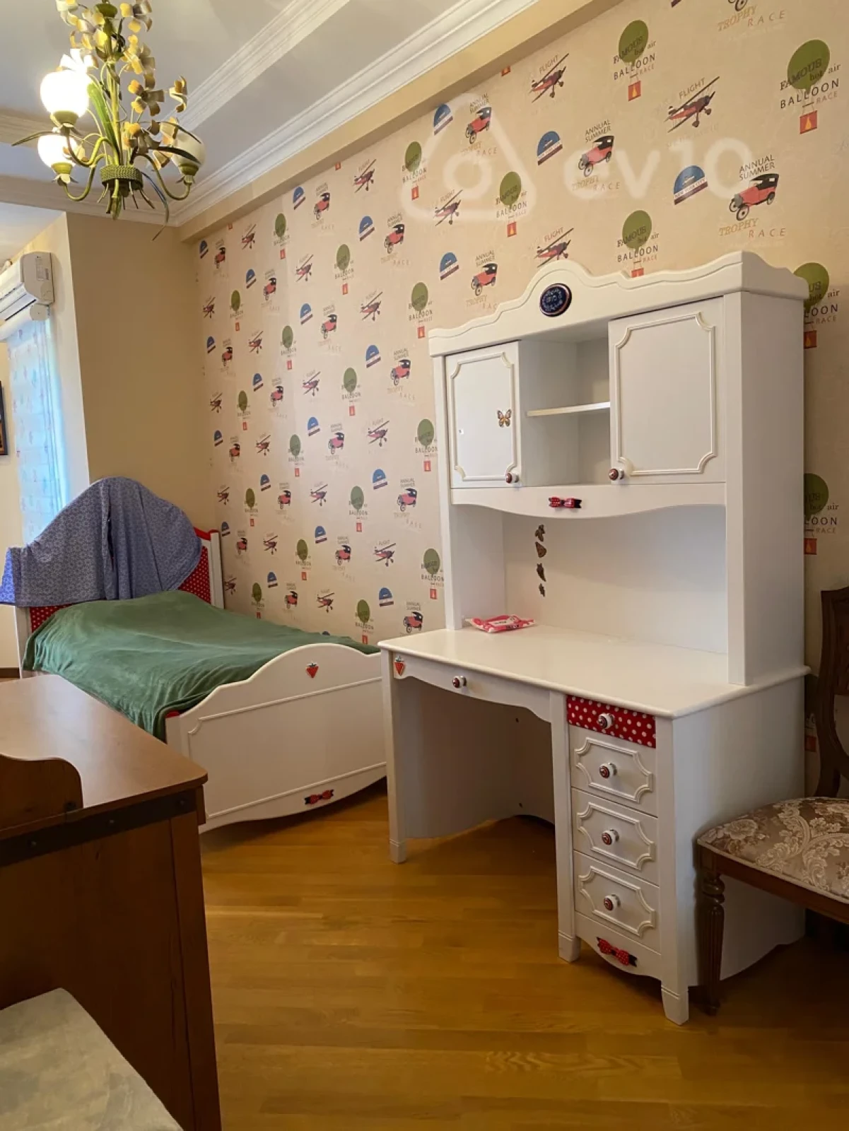 Kirayə verilir 3 otaqlı yeni tikili 160 m²