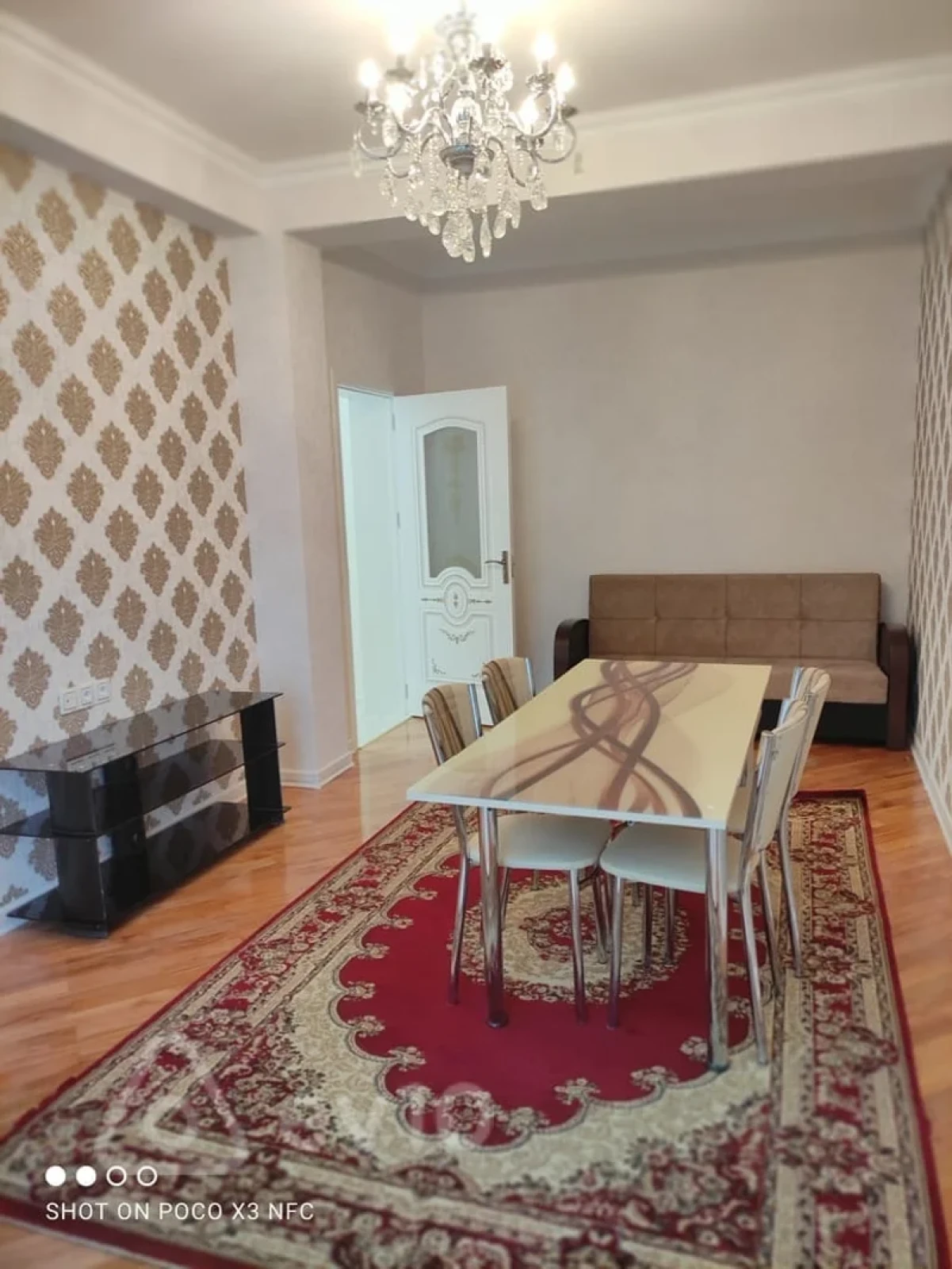 Kirayə verilir 2 otaqlı yeni tikili 100 m²