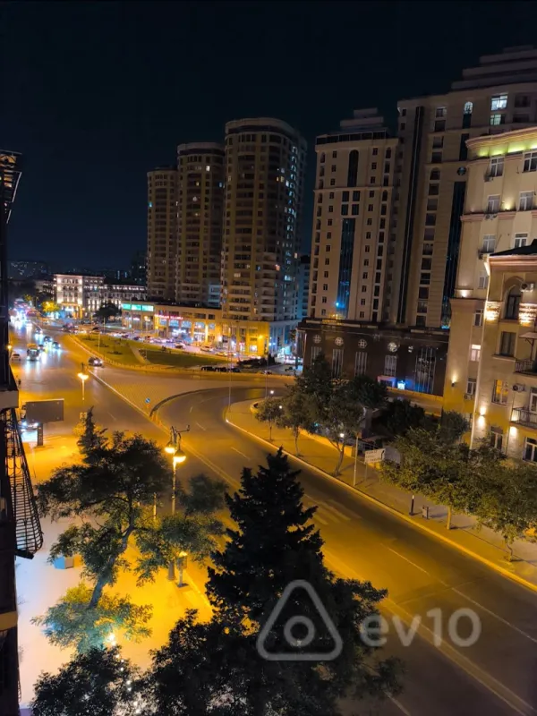 Kirayə verilir 3 otaqlı yeni tikili 95 m²