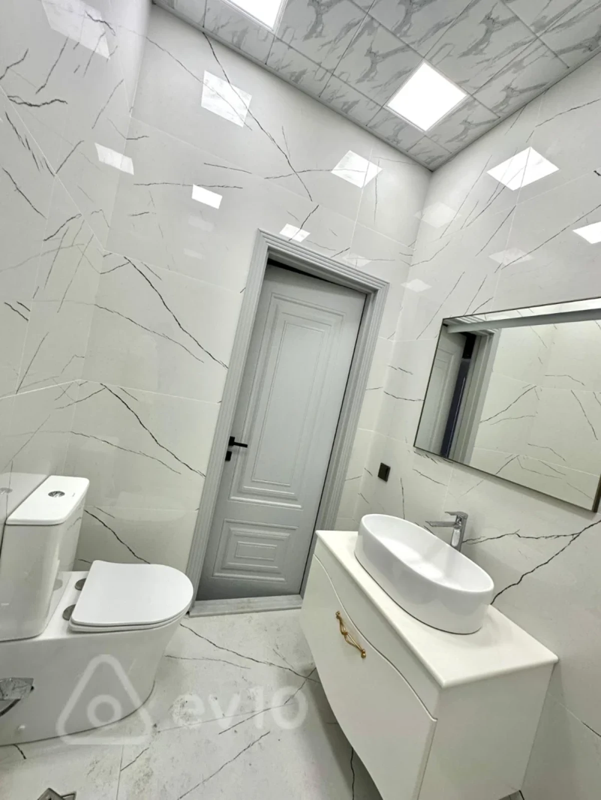 Kirayə verilir 3 otaqlı yeni tikili 150 m²