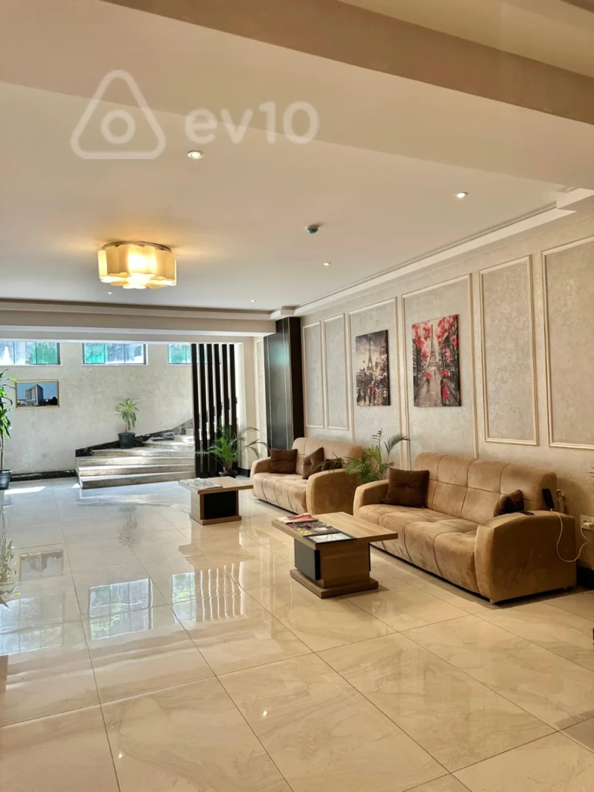 Kirayə verilir 3 otaqlı yeni tikili 150 m²