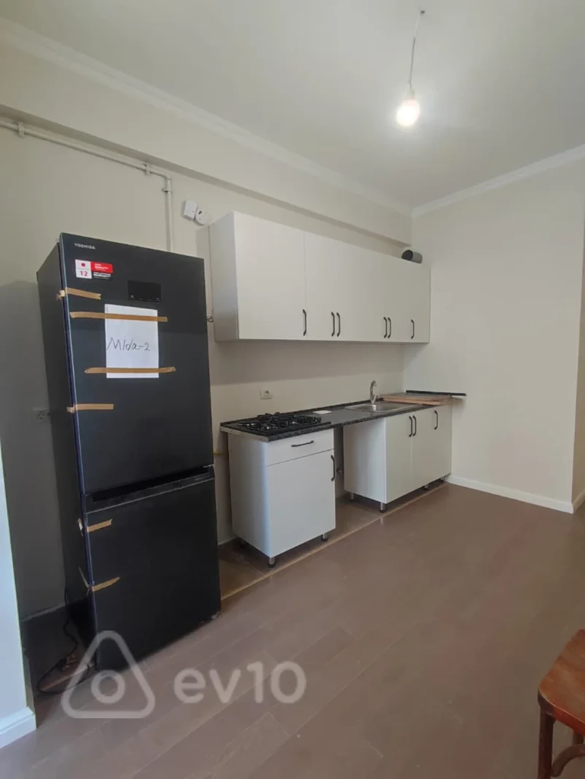 Kirayə verilir 3 otaqlı yeni tikili 100 m²