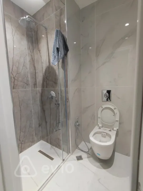 Kirayə verilir 3 otaqlı yeni tikili 100 m²