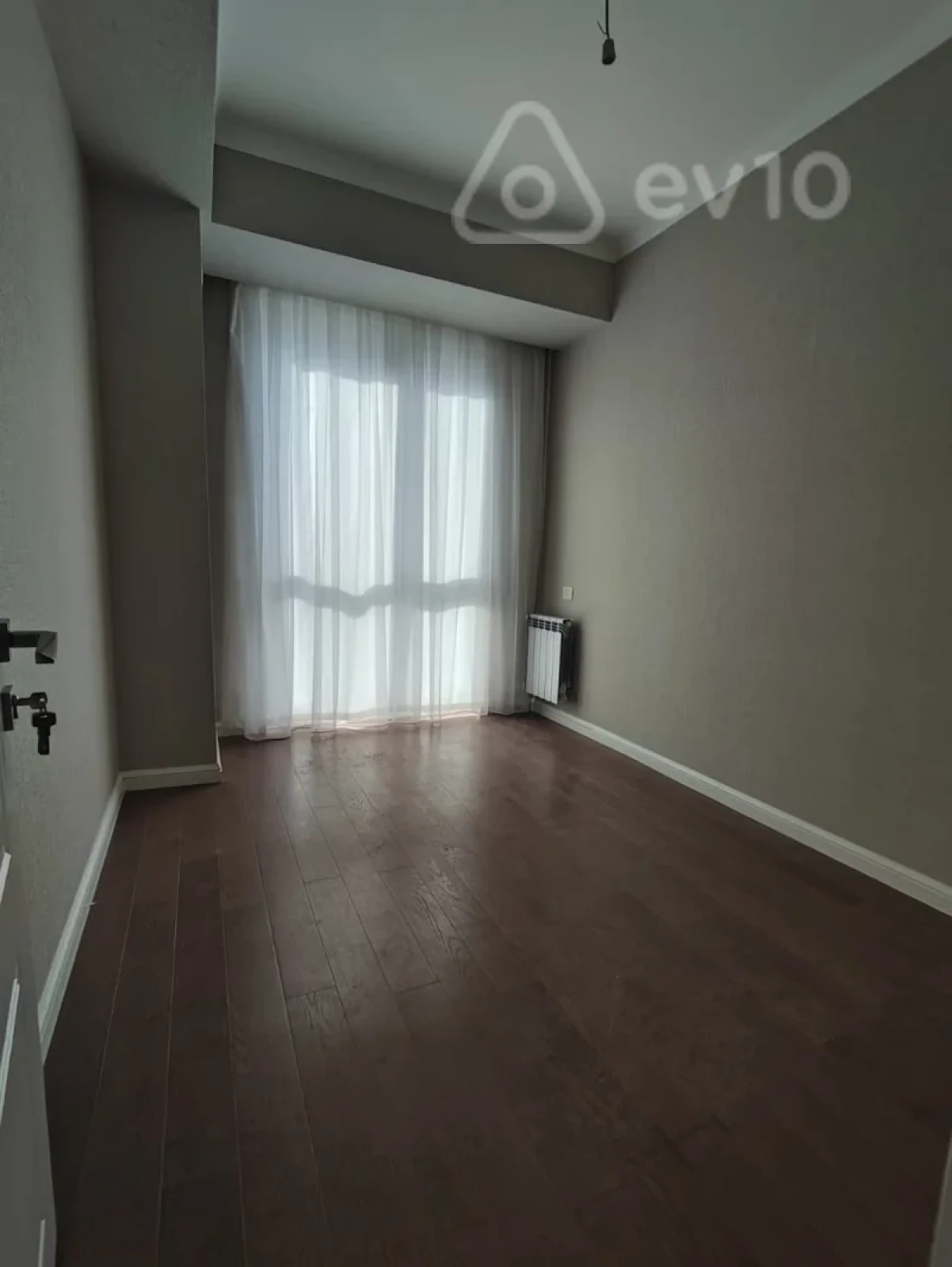 Kirayə verilir 3 otaqlı yeni tikili 100 m²