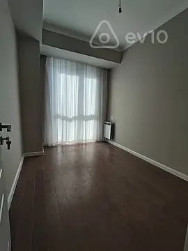 Kirayə verilir 3 otaqlı yeni tikili 100 m²