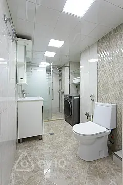 Kirayə verilir 3 otaqlı köhnə tikili 80 m²