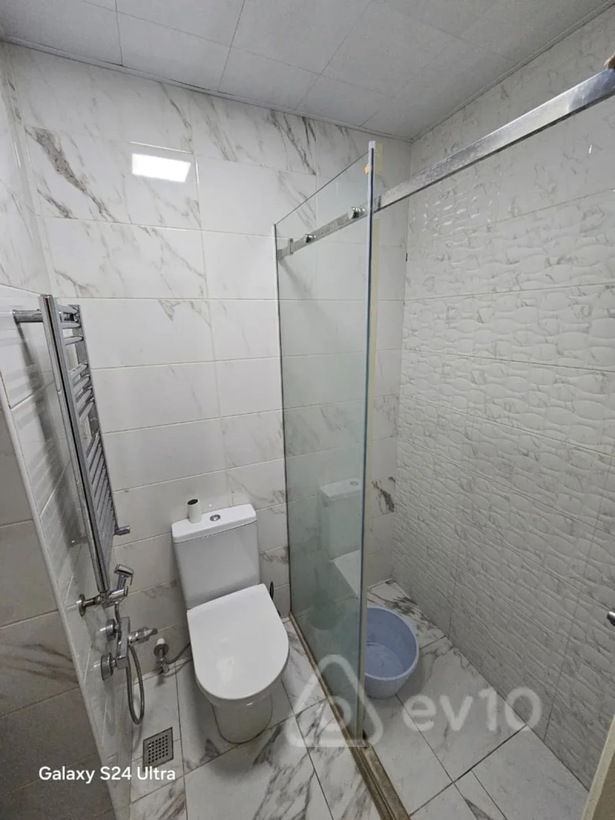 Kirayə verilir 2 otaqlı yeni tikili 58 m²