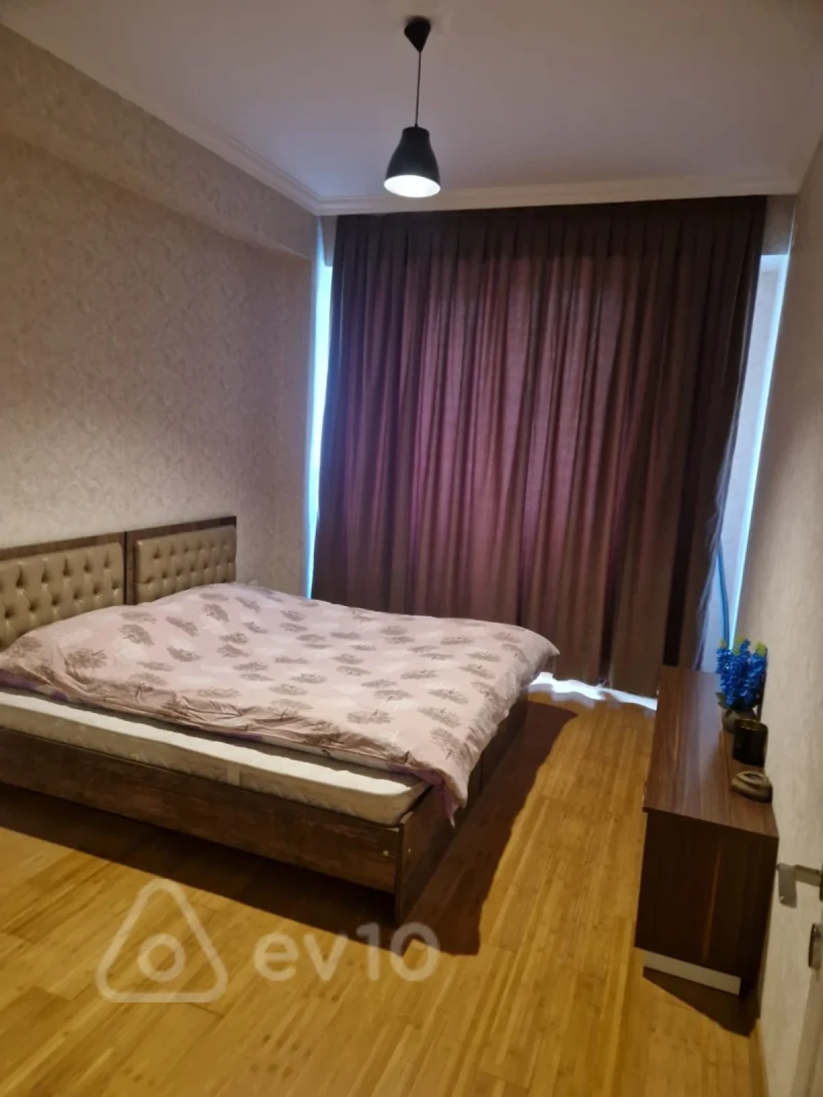 Kirayə verilir 3 otaqlı yeni tikili 80 m²