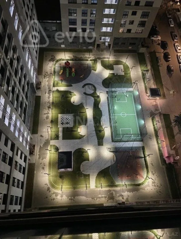 Kirayə verilir 3 otaqlı yeni tikili 130 m²