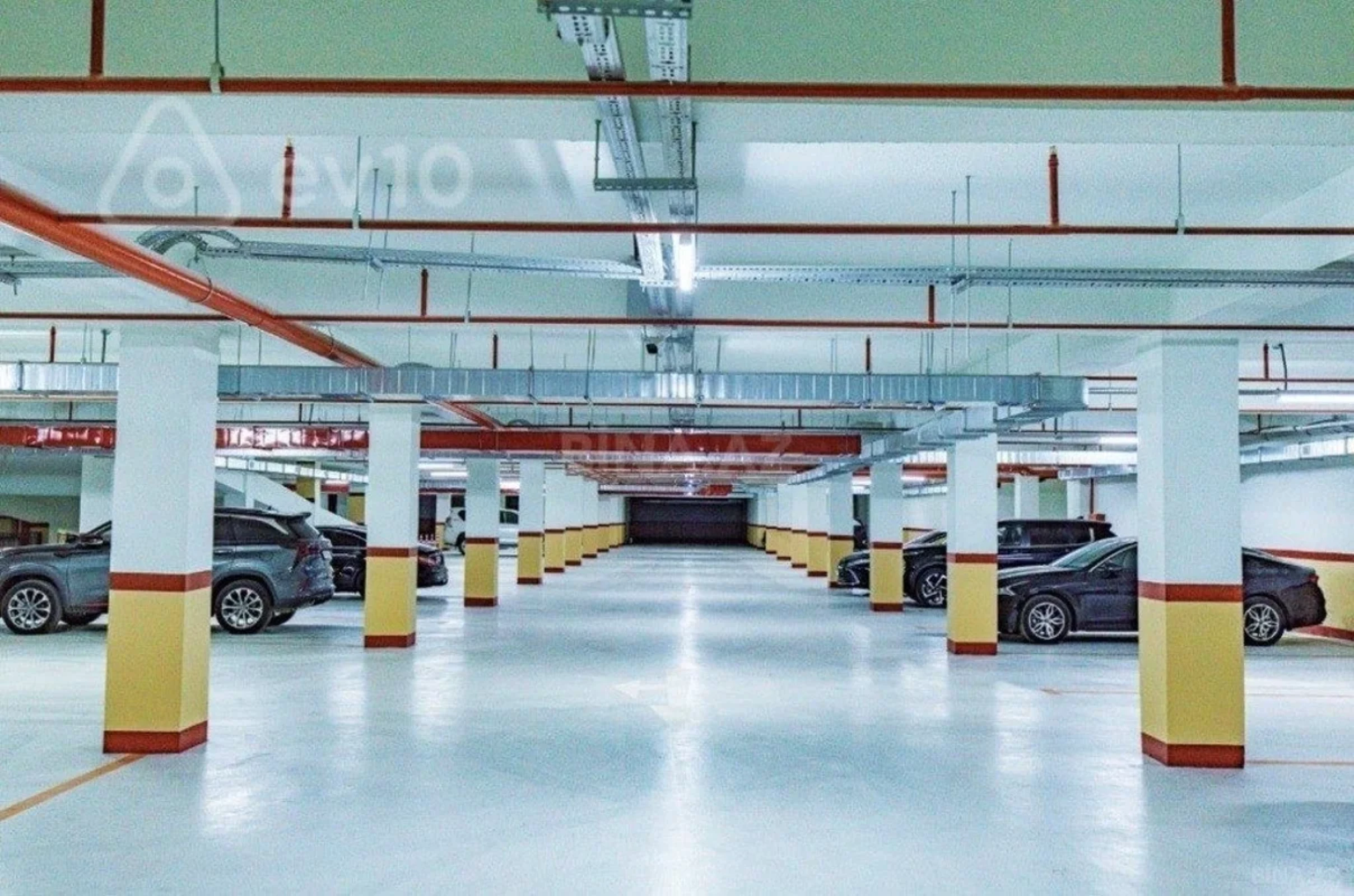 Kirayə verilir 3 otaqlı yeni tikili 130 m²