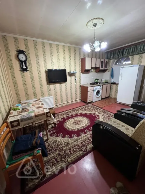 Kirayə verilir 2 otaqlı köhnə tikili 60 m²