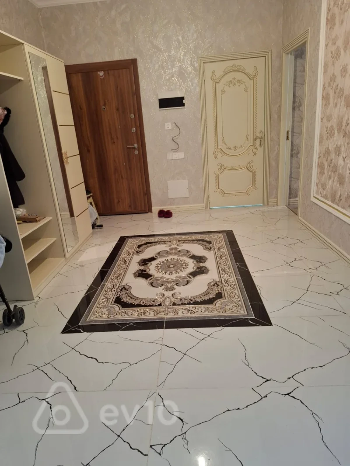 Kirayə verilir 3 otaqlı yeni tikili 125 m²