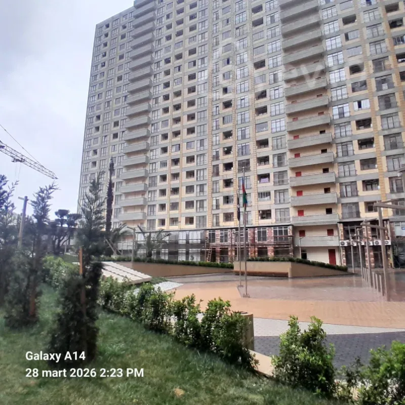 Kirayə verilir 3 otaqlı yeni tikili 125 m²
