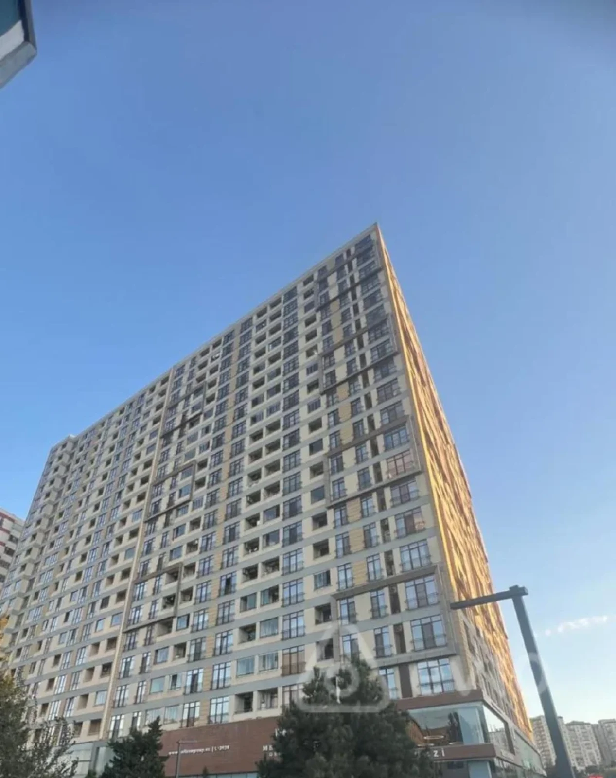 Kirayə verilir 3 otaqlı yeni tikili 125 m²